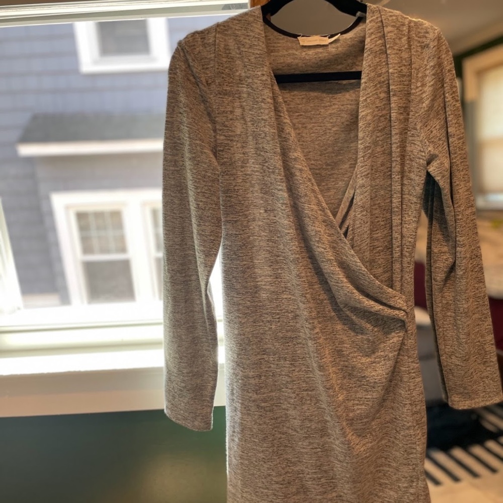 The Addison Story- gray, long sleeve dress